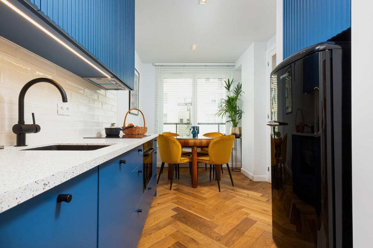 Sienna 65 Premium Apartment With Parking In Warsaw By Renters Prestige Exterior photo